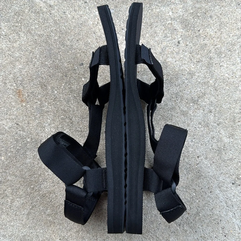 Teva Black Men's Outdoor Strap Sandals